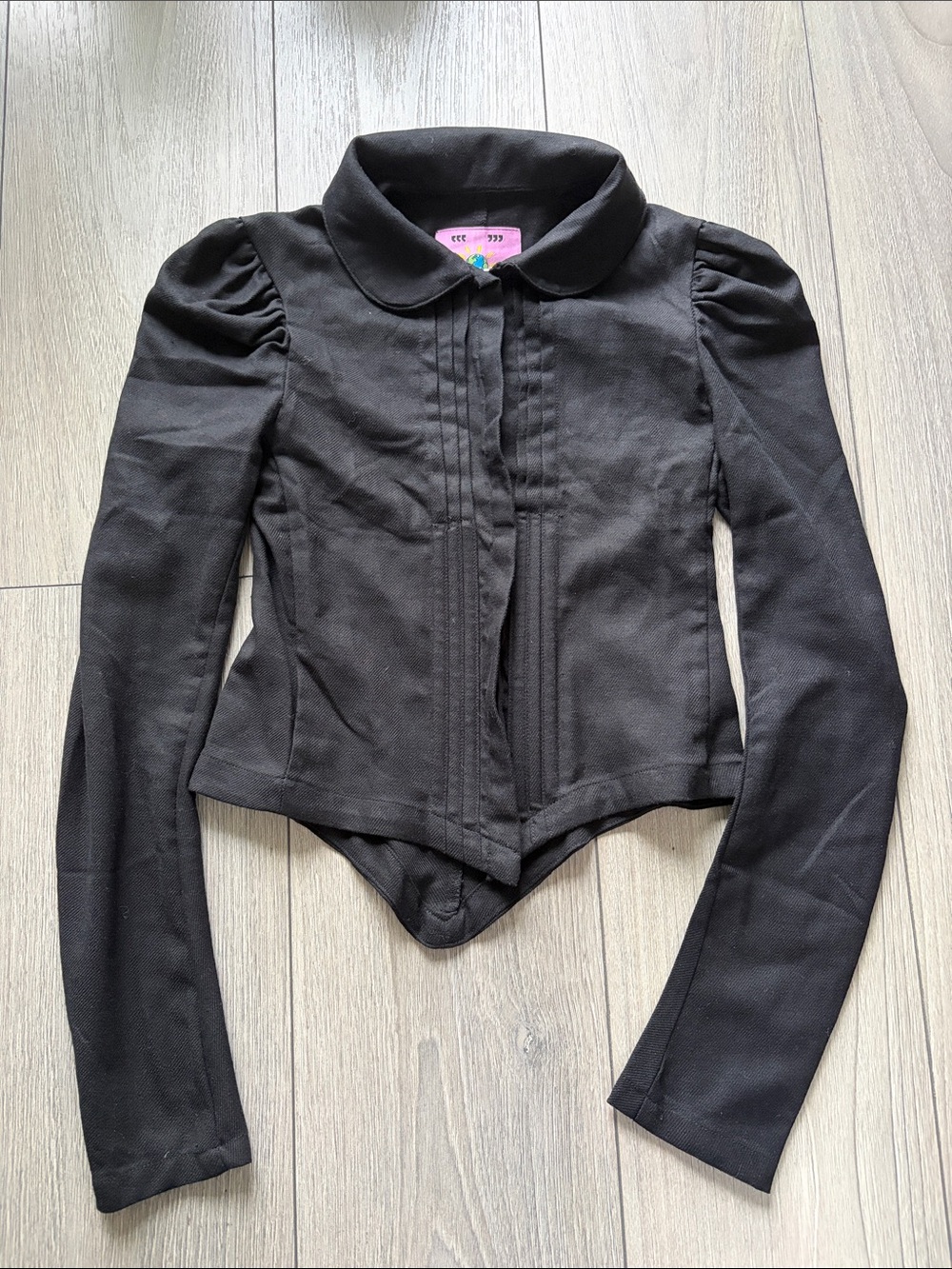 BNWT UNIF Black Fitted Longsleeve with Peter Pan Collar